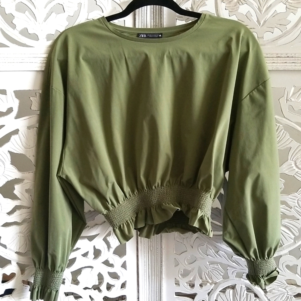 Zara Women's Pistachio Green Smocked Band Bubble Top, Sz
